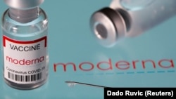 У серпні використання вакцини Moderna призупинила Японія