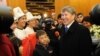 Президент Атамбаев Түркиядагы кыргыз диаспорасынын өкүлдөрү менен жолугушууда. Стамбул, 15-январь, 2012.