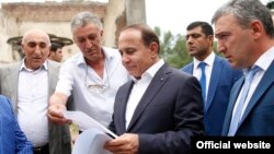 Armenia -- Prime Minister Hovik Abrahamian visits Lori province, 14Aug2016