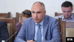 Петър Коев