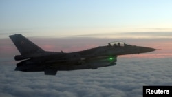 Польский истребитель F-16