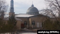 Нарындагы мечит.