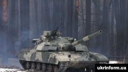 Бойовий танк української армії Т-64БМ «Булат»
