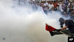 Proteste la Atena, 15 iunie