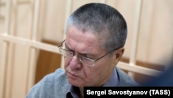 Колишнього міністра економічного розвитку Росії Олексія Улюкаєва підозрюють в отриманні великого хабаря