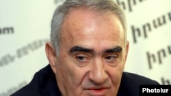 Галуст Саакян