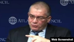 Заместитель министра иностранных дел Азербайджана Араз Азимов (архив)