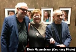 Стафан Юльен, Юлія Чарняўская і Ўладзімер Шчаўкун