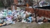 Сміття на вулиці Тарнавського, Львів, 20 березня 2017 року