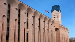 «Երկիր Ծիրանի» խմբակցությունը բոյկոտեց նորընտիր ավագանու առաջին նիստը