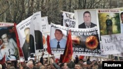 Protesta gjithëpopullore e OVL të UÇK-së, Prishtinë 29 mars 2011.