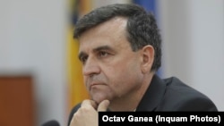 Crin Bologa, procurorul-șef al DNA, este nemulțumit și îngrijorat după decizia Curții Constituționale prin care nu s-a acceptat reducerea vechimii procurorilor de la DNA și DIICOT de la 10 la 7 ani.