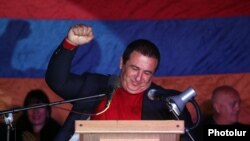 Armenia -- BHK leader Gagik Tsarukian speaks at the rally of three opposition parties, Yerevan, 10Oct2014