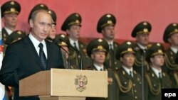 Станислав Белковский: «Существует миф о том, что при Путине произошла невероятная милитаризация страны»