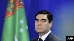 Turkmen President Gurbanguly Berdymukhammedov at a joint press conference with the German chancellor in Berlin in August 2016.