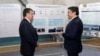 Предприниматель Ойбек Миралиев с президентом Шавкатом Мирзияевым.