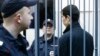 Аброр Азимов во время заседания суда. Апрель 2017-го.